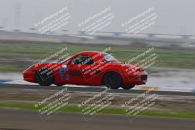 media/Jan-18-2026-CalClub SCCA (Sun) [[8bc6468723]]/Group 3 Race/Turn 1/